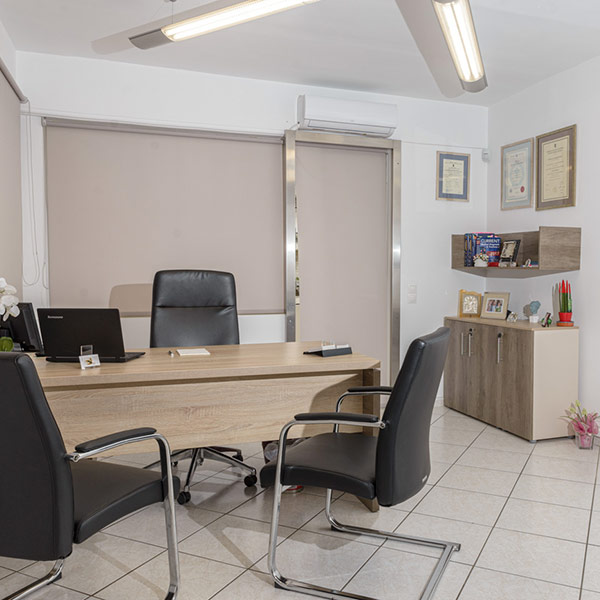 Φρόσω Κωνσταντίνου ειδικός παθολόγος