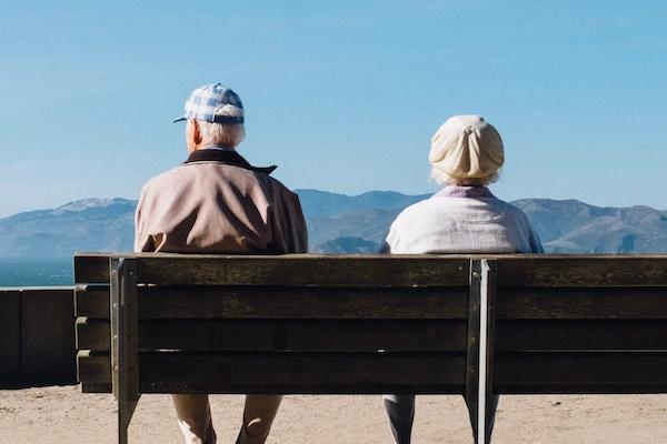 Παθολόγος Κωνσταντίνου Φρόσω Μαρούσι ηλικιωμένοι ασθενείς και γηριατρική